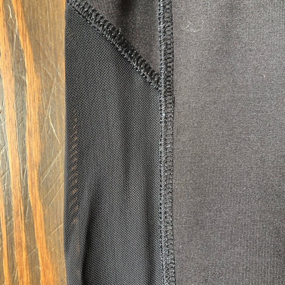 SOLD Electric Yoga Maternity Leggings, Size Small - Picture 6 of 6